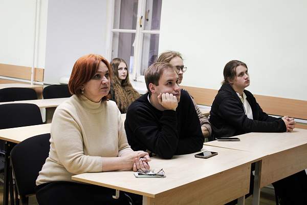 Ярмарка СНО прошла на Факультете архивоведения и документоведения