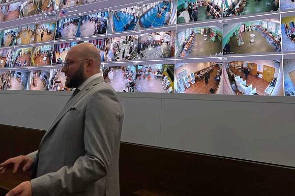 Студенты РГГУ посетили Общественный штаб по наблюдению за выборами в Москве