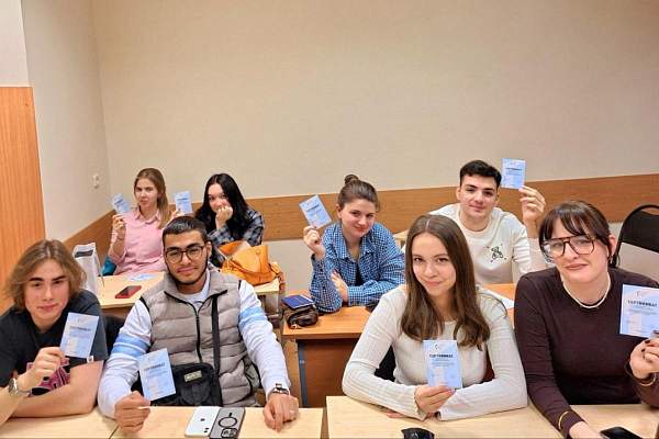 Студенты 3 курса государственно-правового профиля приняли участие в «Антикоррупционном брейнсторме»