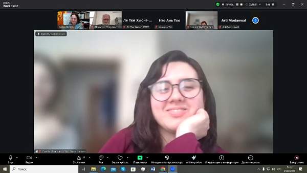 Учащиеся РГГУ вместе с иностранными студентами отметили ежегодный День родного языка
