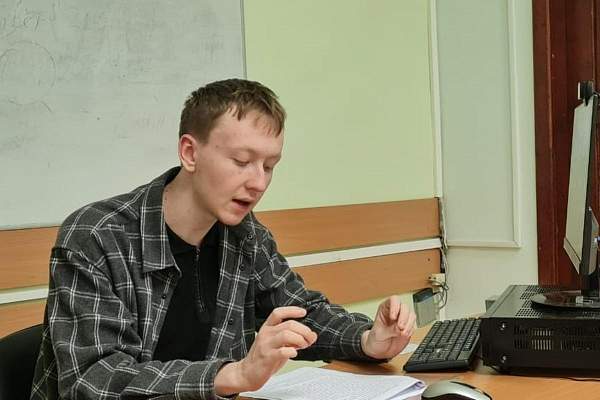 Студенты обсудили задачи и перспективы использования современных технологий в управлении документами