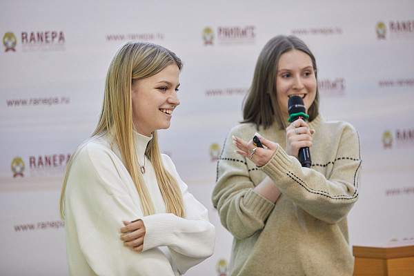 Студенты РГГУ на II Международной студенческой научно-практической конференции «Туризм: новые вызовы, новые горизонты»