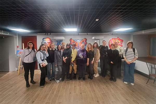 Выставка В.Е. Гусевой «Путь художника» 