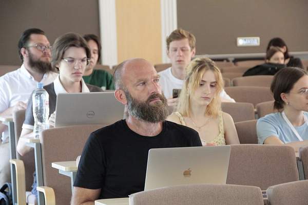 Алексей Круглов о школе, посвященной И. Канту