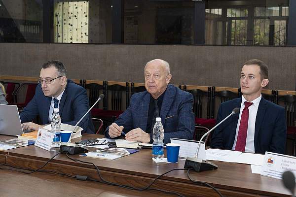 Экспертно-аналитический круглый стол РГГУ и КРСУ «Перспективы развития и ресурсы сотрудничества в двустороннем и многостороннем форматах в новых геополитических условиях»