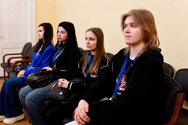В РГГУ продолжается цикл профориентационных встреч со школьниками
