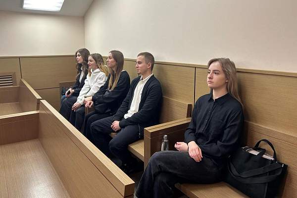 На юридическом факультете ИЭУП РГГУ состоялись выездные занятия в Черемушкинском районном суде г. Москвы