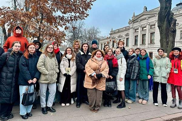 Экскурсия по особняку Николая Стахеева на Новой Басманной для студентов Исторического факультета