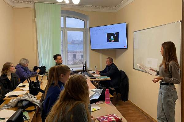 Круглый стол "Актуальные проблемы бизнес-проектирования в гостиничном деле в современных условиях"