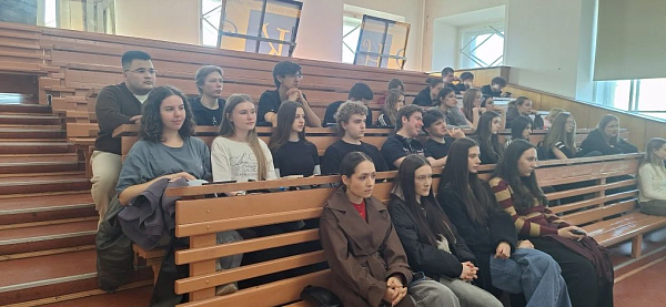 Встреча по вопросам финансовой безопасности молодёжи прошла в РГГУ