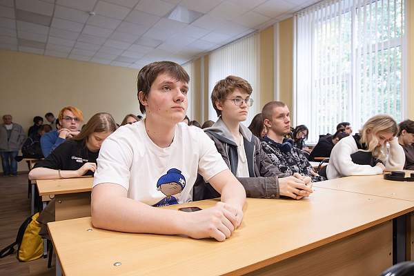 Главное — не спешить: в РГГУ прошла штабная тренировка по гражданской обороне