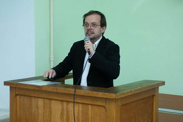 «Формирование отечественной научной школы документоведения: имена и идеи»