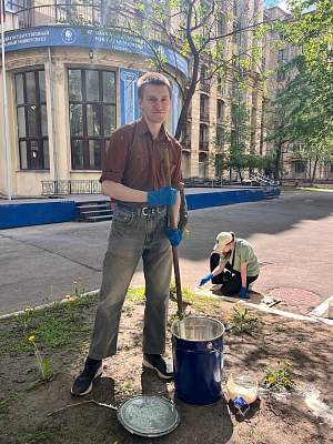 16 мая в РГГУ состоялся субботник