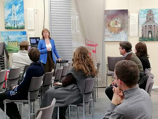 Профессор РГГУ Елена Зейферт прочла лекцию о Марине Цветаевой