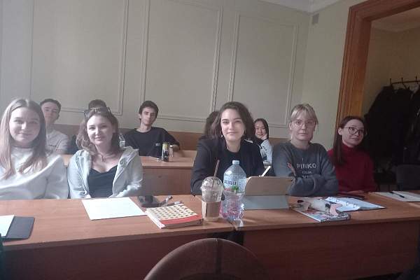 В РГГУ прошло очередное заседание СНО «Лаборатория гостеприимства»