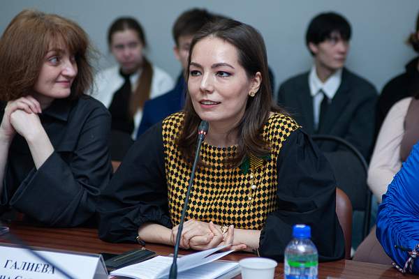 В РГГУ молодые ученые обсудили специфику разных периодов всемирной и отечественной истории