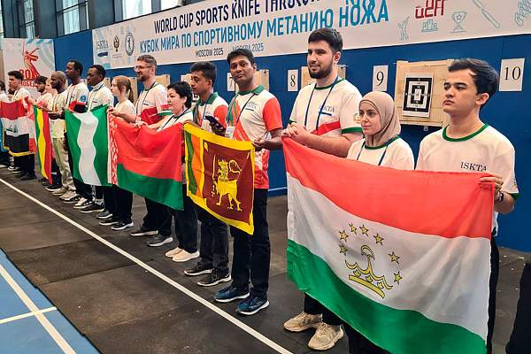 Студентка РГГУ завоевала два серебра на Всероссийских соревнованиях по спортивному метанию ножа