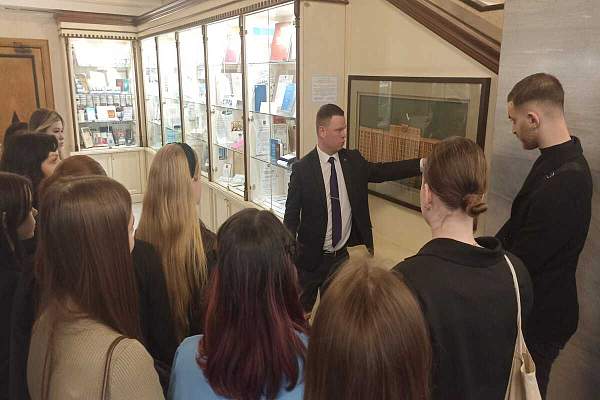 Состоялась экскурсия в Государственную Думу РФ для студентов юридического факультета