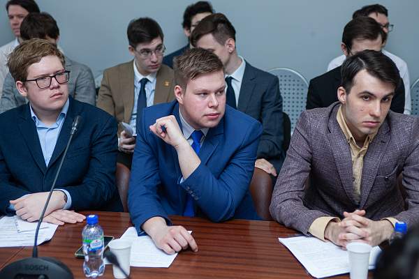 В РГГУ молодые ученые обсудили специфику разных периодов всемирной и отечественной истории