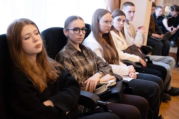 Студенты и сотрудники РГГУ встретились с экспертом Госдумы РФ по вопросам борьбы с коррупцией