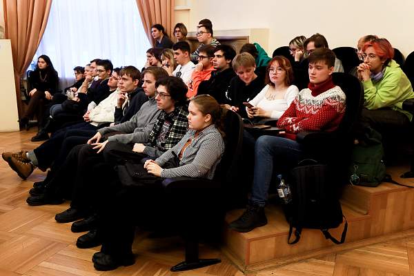 В РГГУ презентовали сборник документов «Об историческом единстве русских и украинцев»