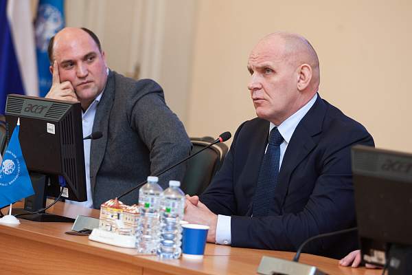 Студенты РГГУ встретились с сенатором Российской Федерации, величайшим борцом греко-римского стиля XX века, Героем России Александром Карелиным