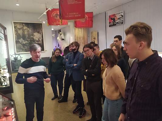 Экскурсия в Центральном музее Вооруженных Сил для первокурсников Исторического факультета