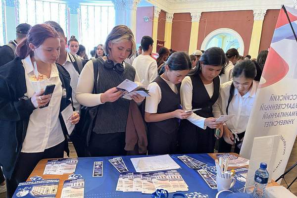 РГГУ принял участие в Международной выставке  «Образование в России – 2025-2026» в Кыргызской Республике