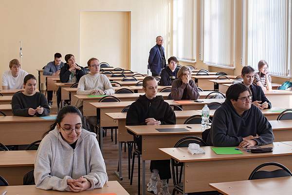 Новый поток обучения запущен Crosstech Solutions Group в научно-исследовательском центре на базе ИИНТБ РГГУ