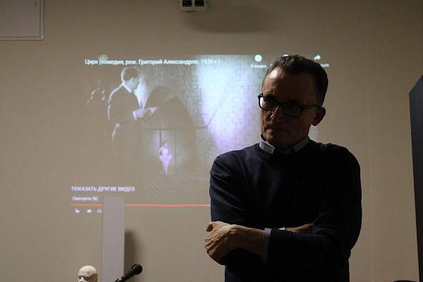  СНО «Методы и тексты» провели мастер-класс «Советское общество в 1930-х гг. Часть II»