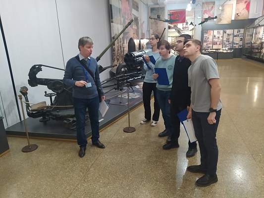 Студенты Исторического факультета приняли участие в викторине, посвященной Дню Победы!