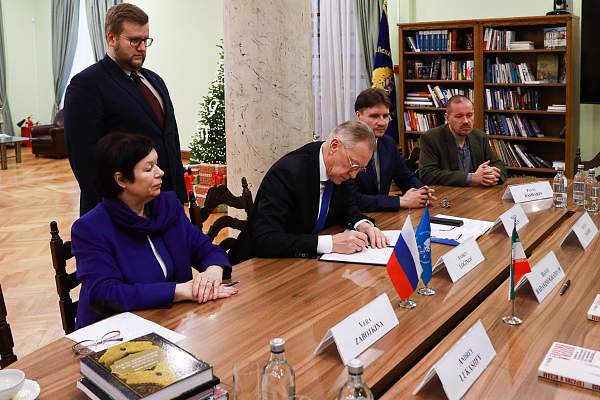 РГГУ и Фонд имени Ибн Сины подписали соглашение о сотрудничестве