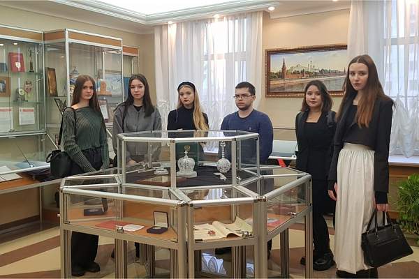 Студенты юридического факультета приняли участие в практико-ориентированном мероприятии в Девятом арбитражном апелляционном суде г. Москвы