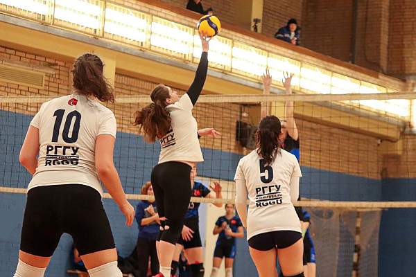 Женская сборная РГГУ по волейболу завершила первый круг игрового сезона XXXVII МССИ