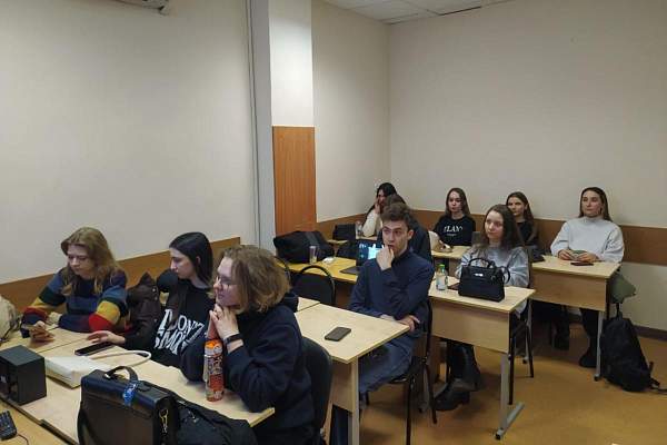 В РГГУ состоялась встреча СНО «Техники исследовательского чтения и письма»