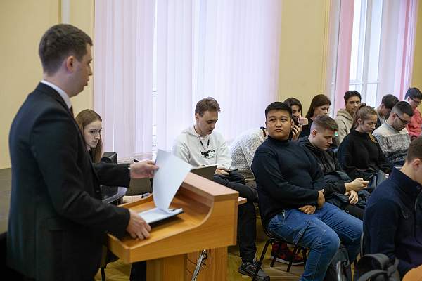 Юридической клиникой РГГУ проведен мастер-класс ко дню правовой помощи детям