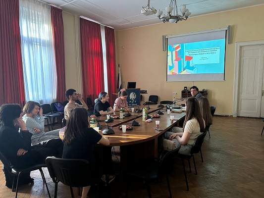 Прошло первое заседание СНС «История российского чиновничества»