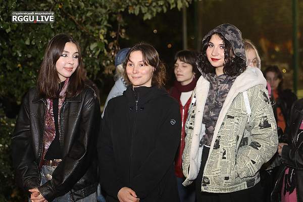 Осенний фестиваль «ОбщЯга-Осень»: как студенты РГГУ создали уют вопреки непогоде