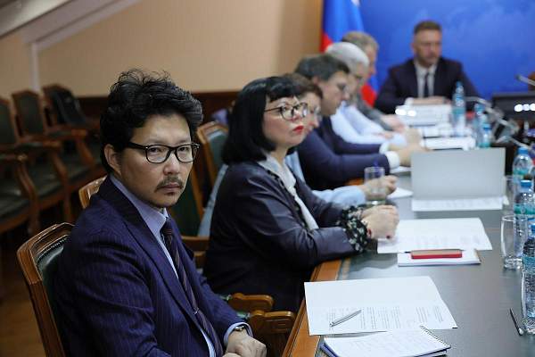 Замдиректор Института допобразования РГГУ принял участие в заседании Общественного совета при Минвостокразвития России