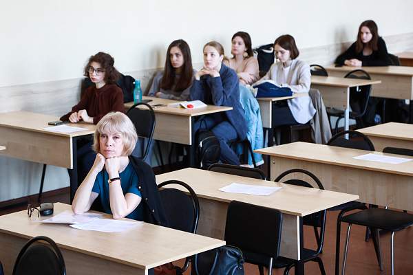 В Институте лингвистики РГГУ прошла XVIII Межвузовская научно-практическая конференция «Перевод — мост между мирами»