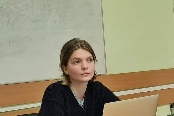 Студенты обсудили задачи и перспективы использования современных технологий в управлении документами