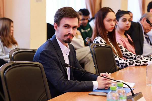 В РГГУ прошёл круглый стол «Цифровые инструменты маркетинга в интеллектуальной экономике»