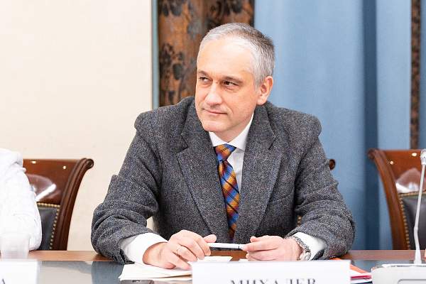 Круглый стол «Трансграничные народы во внешней политике России» прошел в Общественной палате Российской Федерации