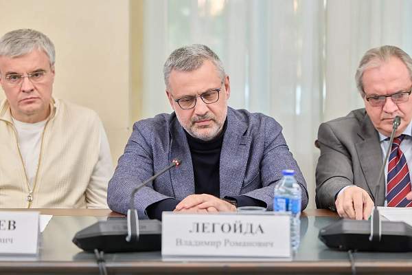 Эксперты РГГУ обсудили роль религии в современной школе