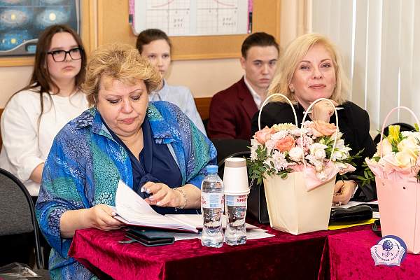 В Гуманитарном колледже РГГУ состоялась защита дипломов 