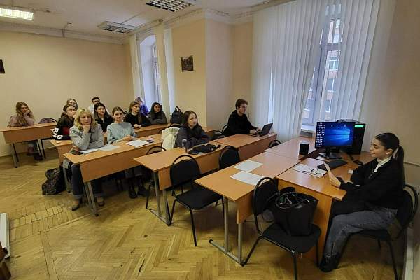 Прошло заседание СНО «Клуб молодых отельеров РГГУ»