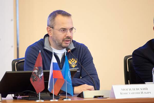 «Управленческий навигатор»: в РГГУ стартовала программа для руководителей научных и образовательных организаций