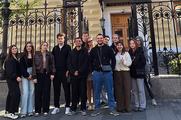 На юридическом факультете ИЭУП завершился цикл экскурсий «Москва банковская»