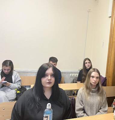 На Факультете туризма и гостеприимства прошел круглый стол "Эффективный менеджмент как ключ к успеху в гостиничном бизнесе”