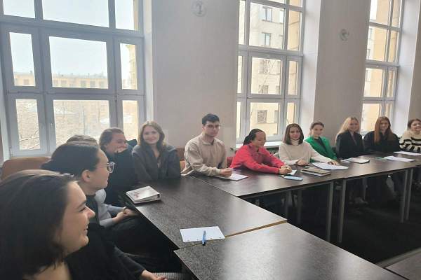 В РГГУ прошел круглый стол «Искусственный интеллект в гостиничном бизнесе: вопросы применения»